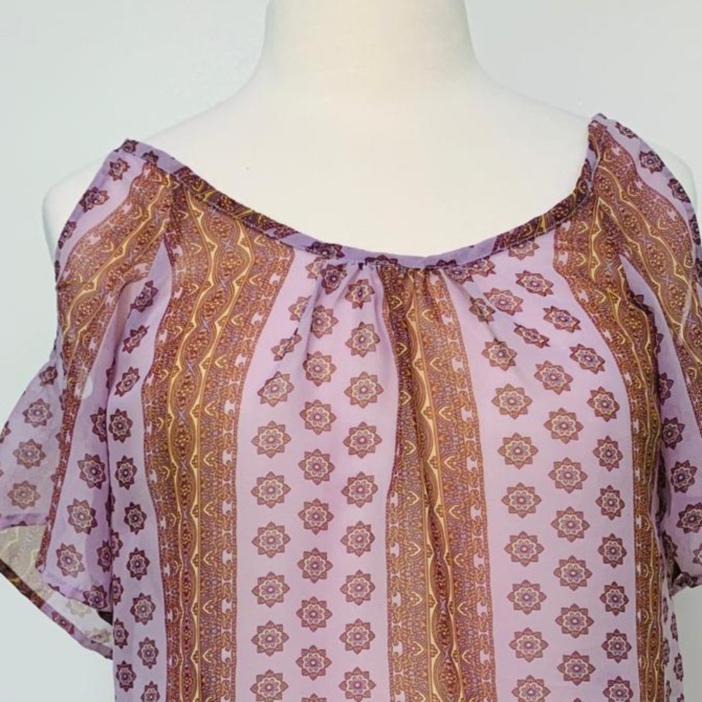 Boutique sheer cold shoulder top